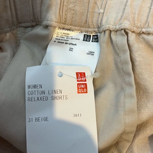 Uniqlo Cotton Linen Beige Drawstring Cuffed Shorts - Picture 4 of 4